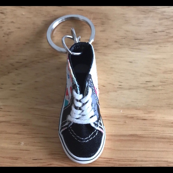 Vans Accessories - Rare VANS Disney Arielle little mermaid keychain